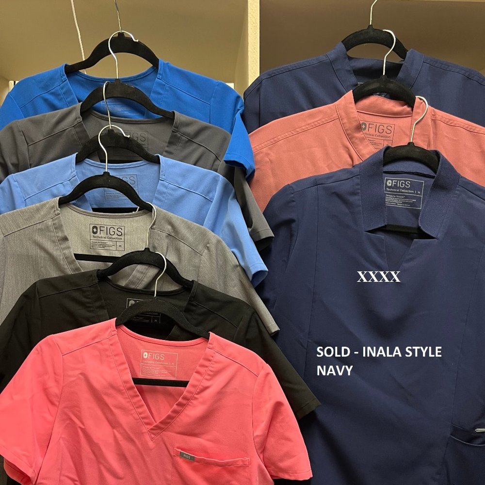 Figs scrub top and bottom